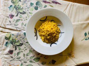 ricetta risotto allo zafferano azienda agricola sativus cuneo piemonte